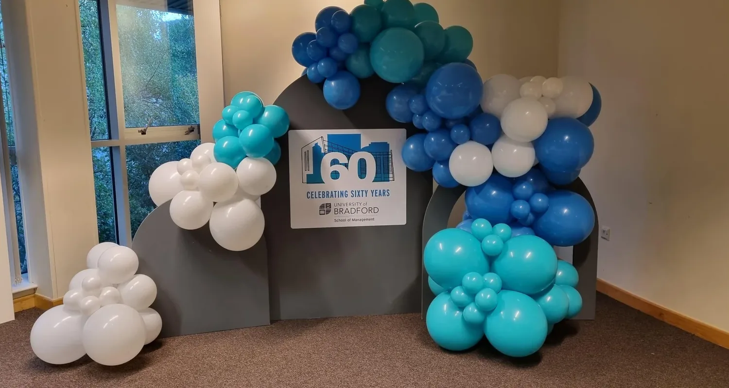 Big Barry triple board balloon backdrop